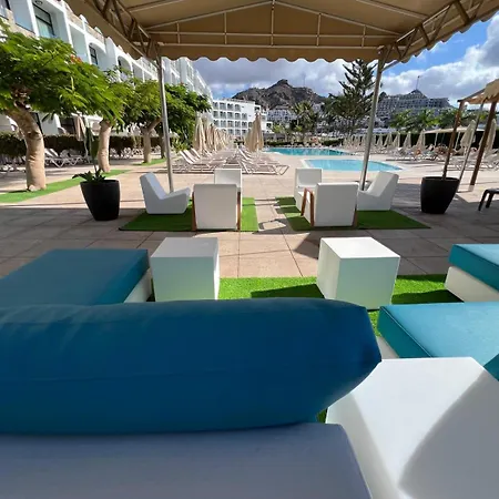 Cura Sea View Apartment *