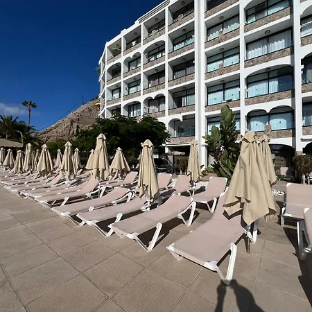 Cura Sea View Apartment